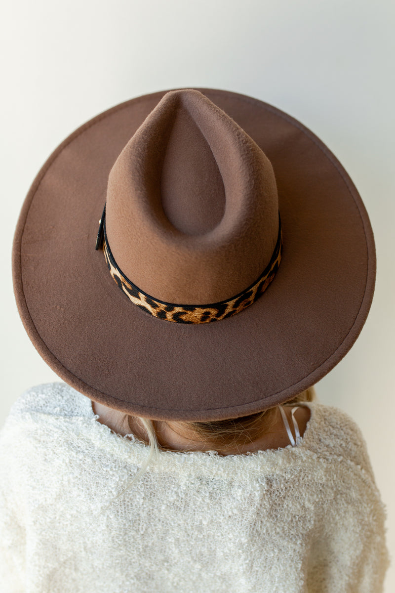 mode, wild feeling trim hat leopard khaki