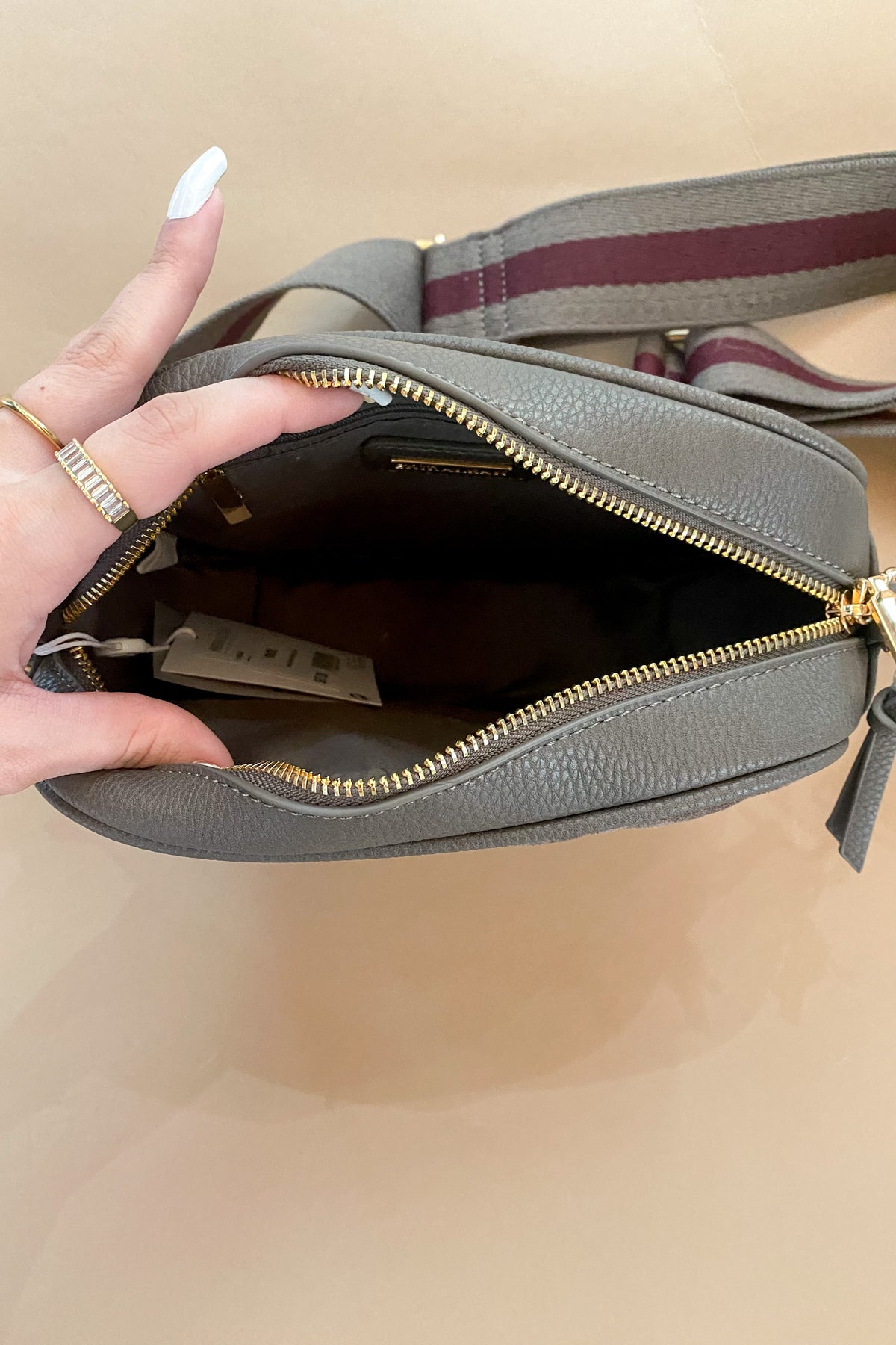 mode, hale camera bag