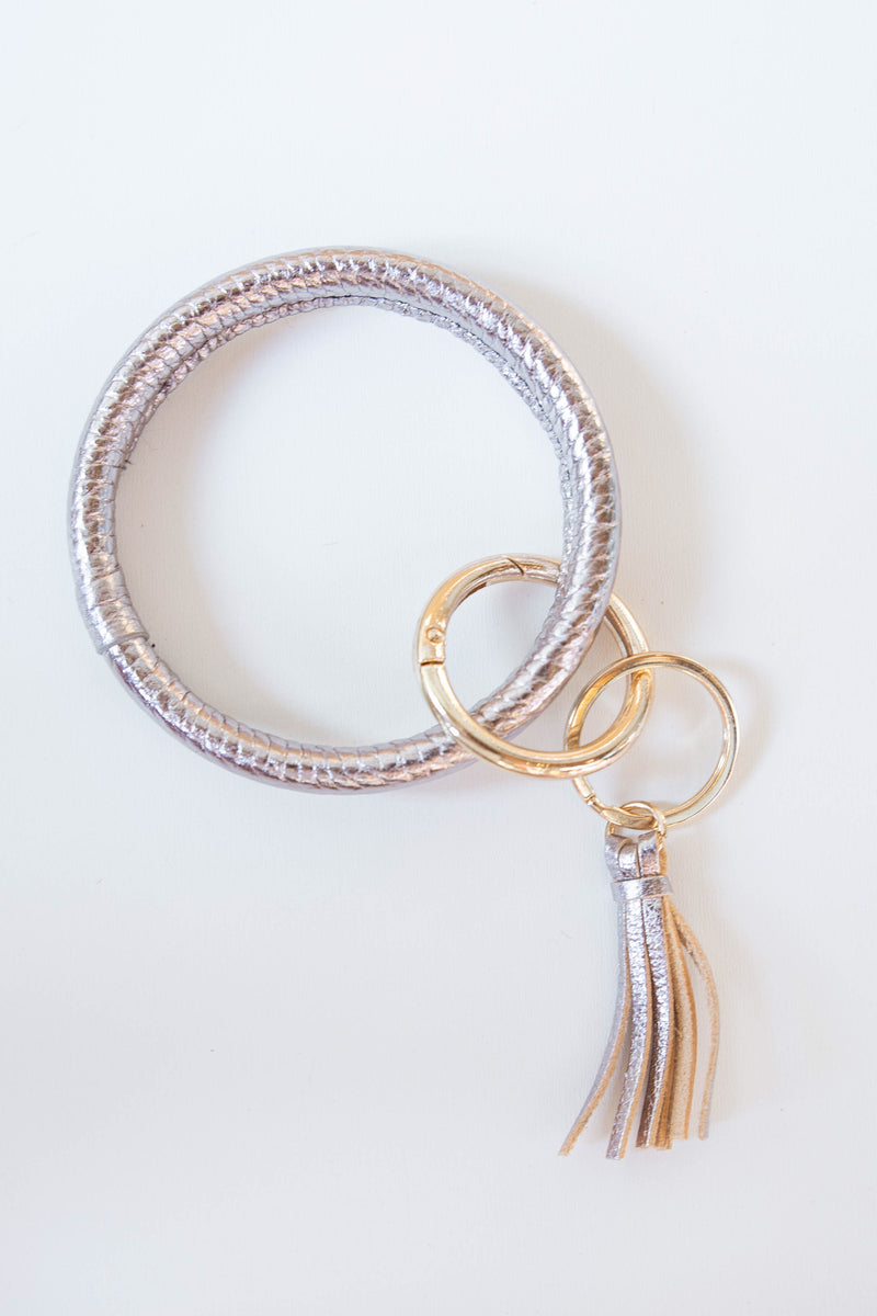 mode, leather tassel ring
