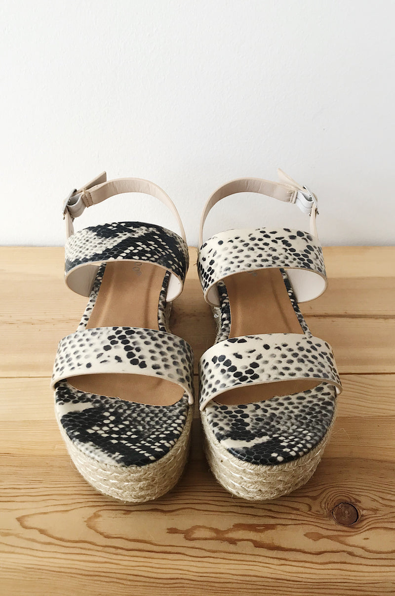 mode, inbetween wedge