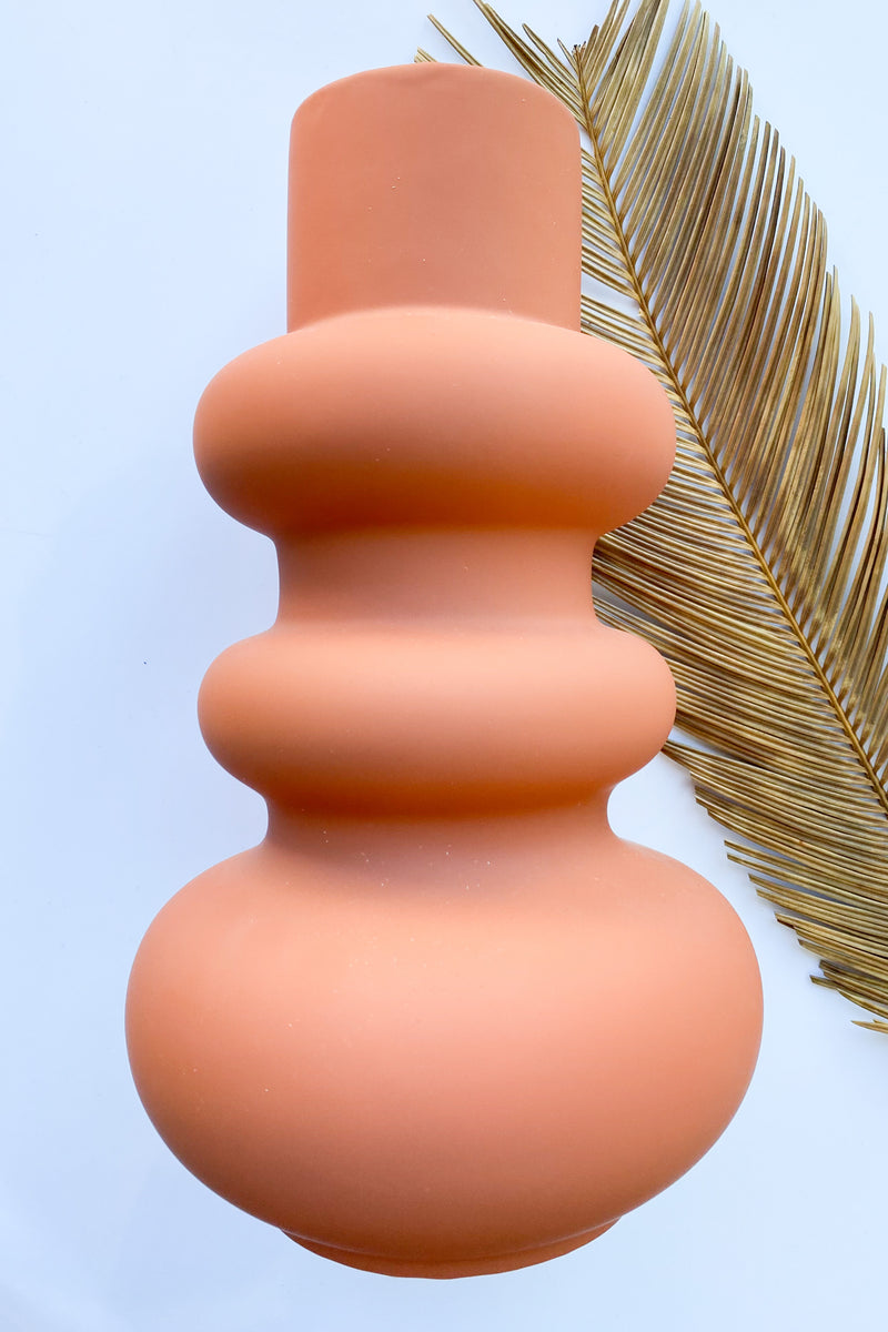 mode, stoneware vase with latex glaze terracotta