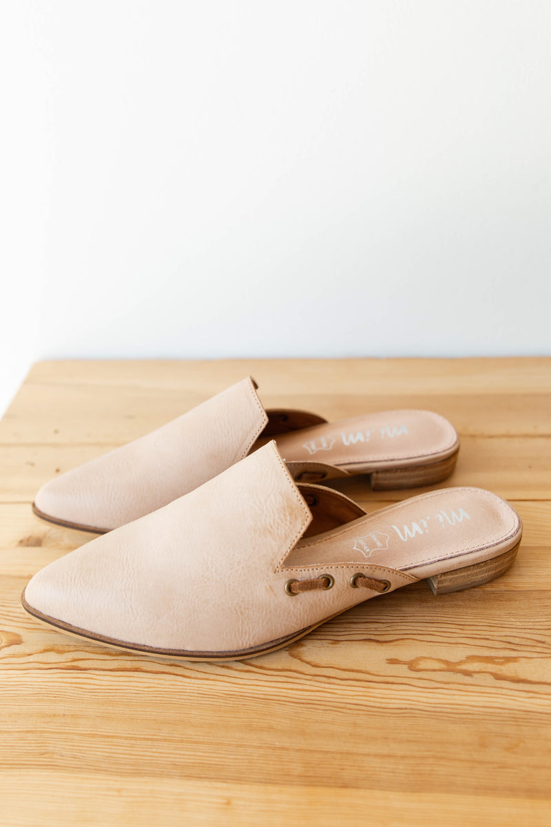 mode, Taylor leather mules