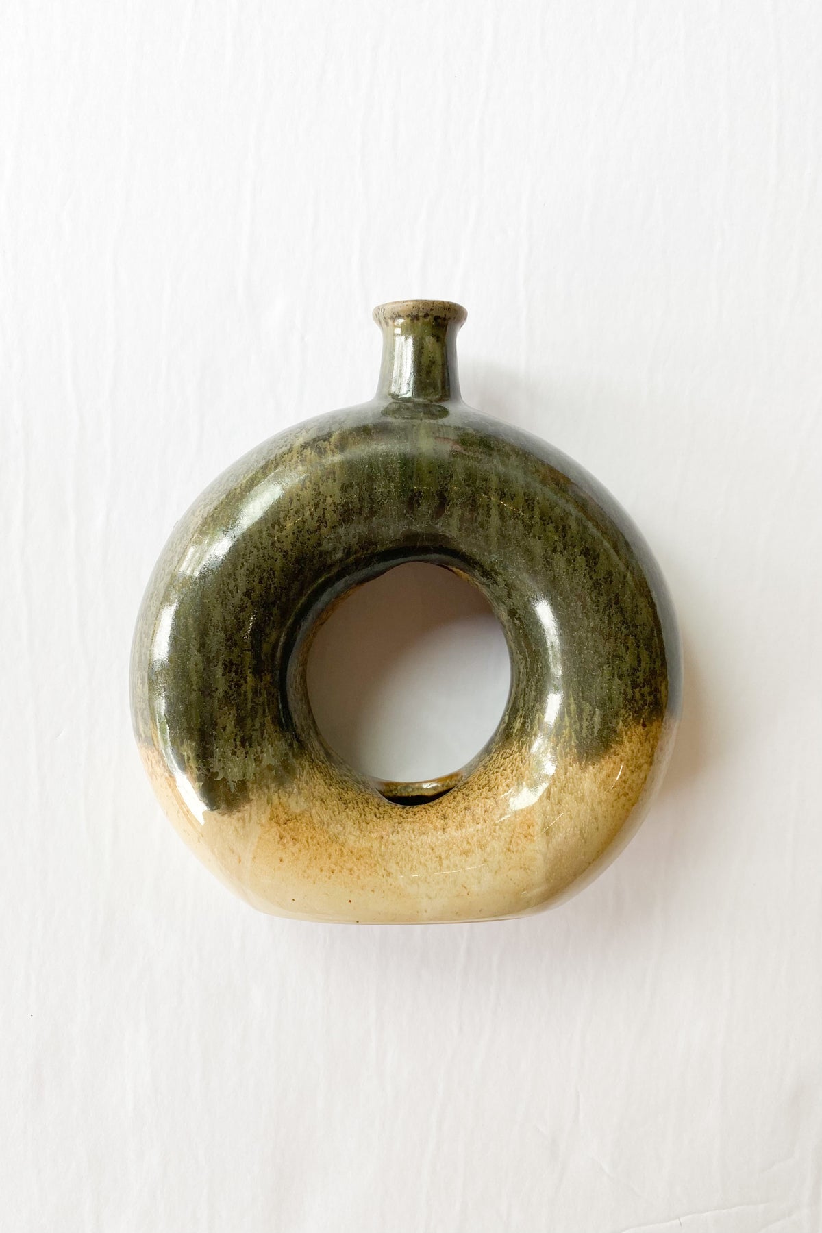 mode, open view circle vase green
