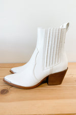 mode, the eleanor boot