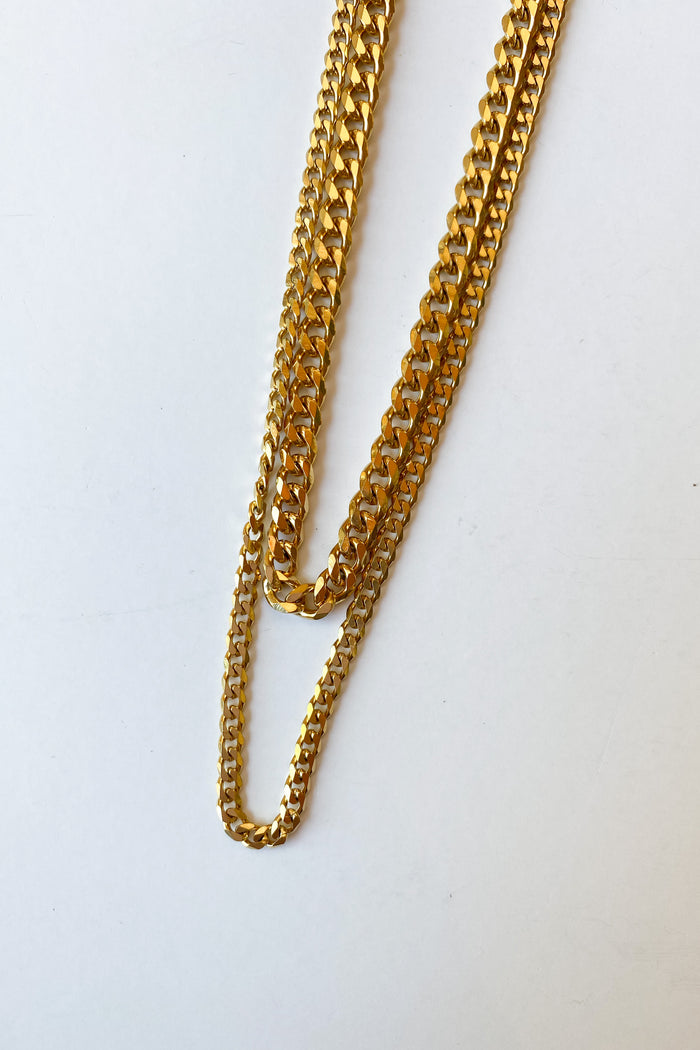 mode, gigi double chain