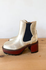 mode, dorothy boot