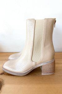 mode, the olivia boot