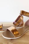 mode, Gratitude sandals