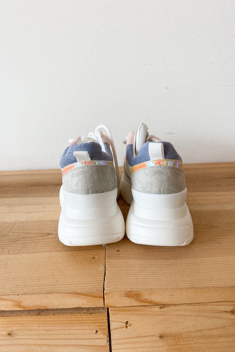 mode, color box sneaker