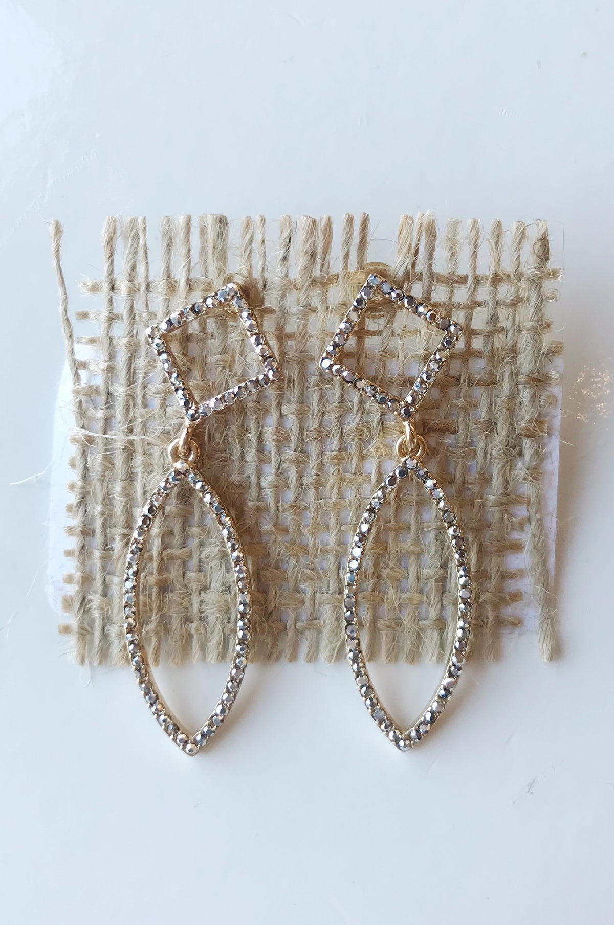 mode, twinkle drop earring