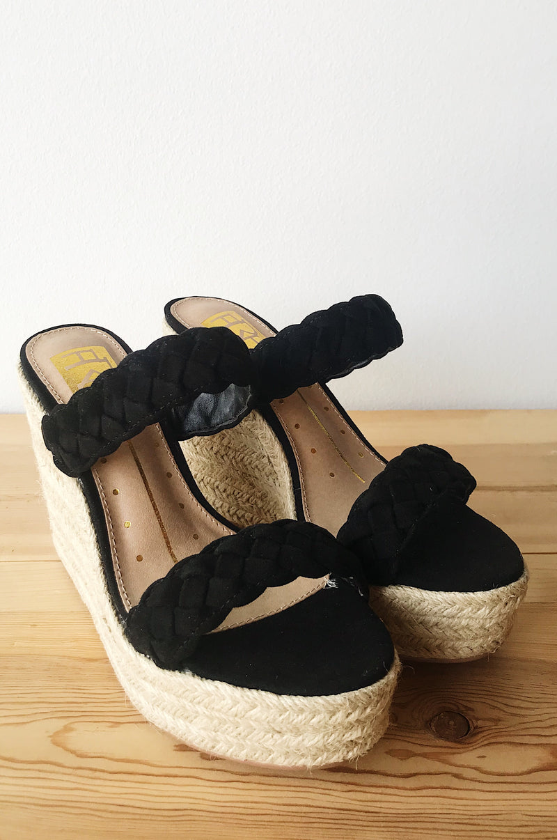 mode, cord of 3 strands slip on wedge