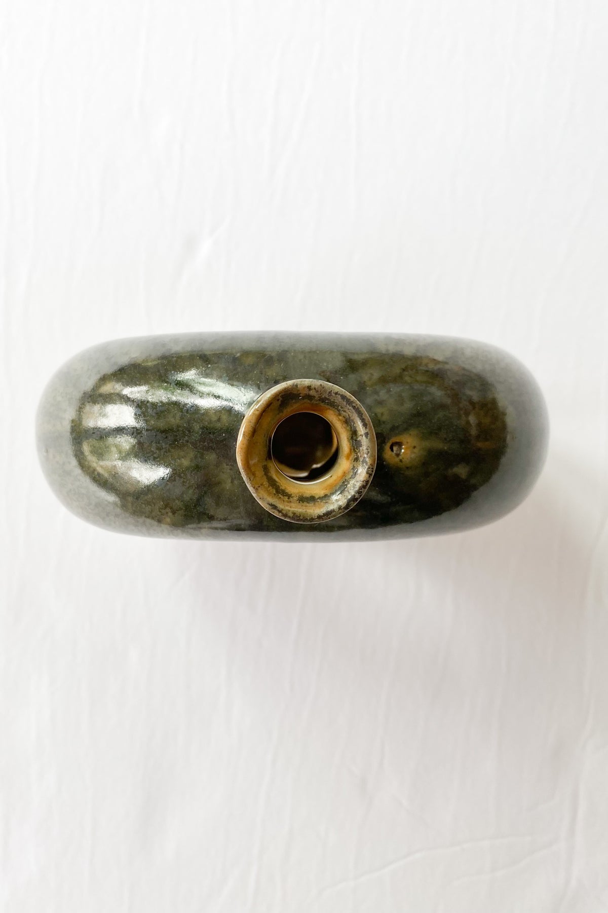 mode, open view circle vase green
