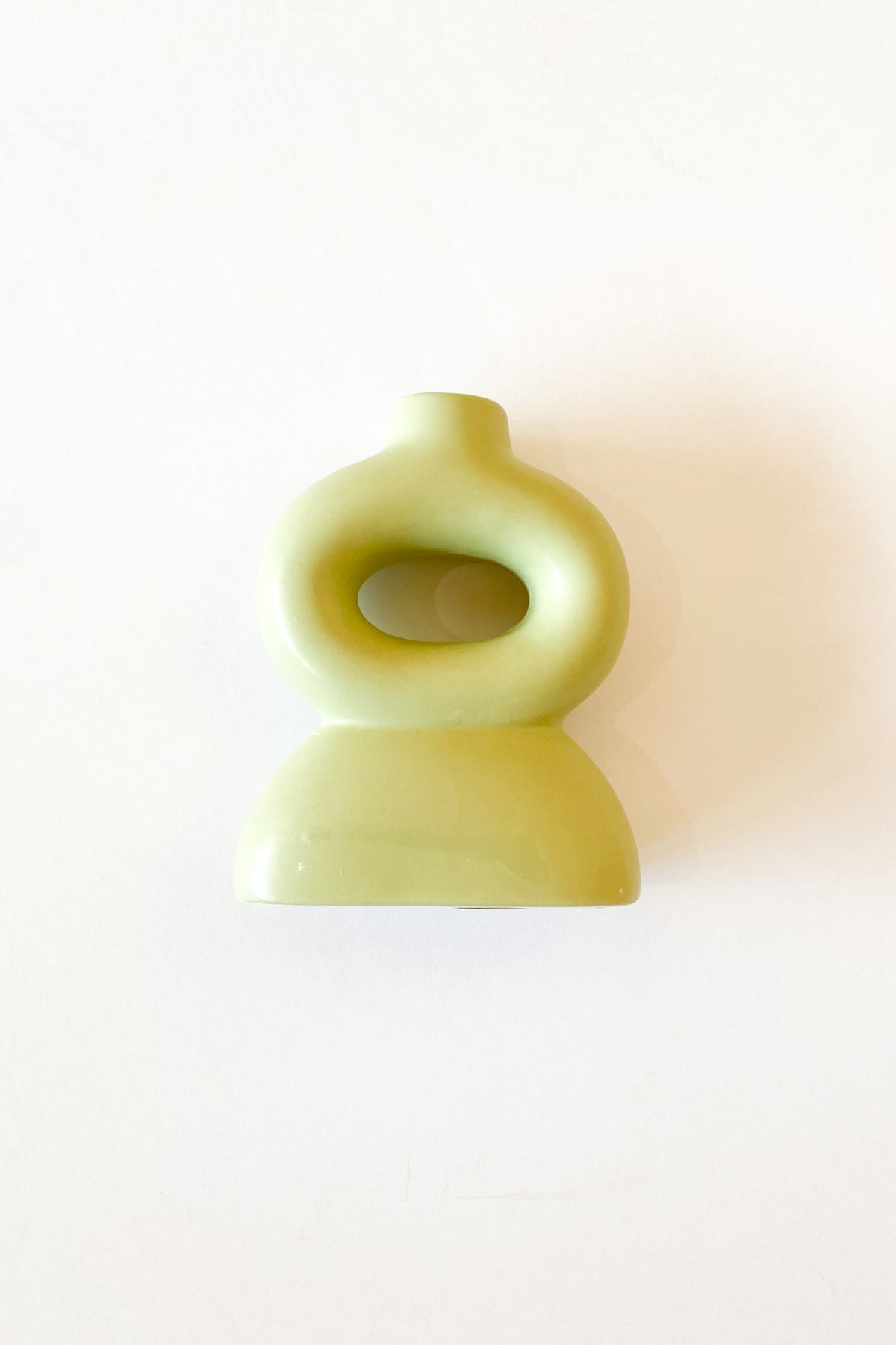 mode, esme taper holder