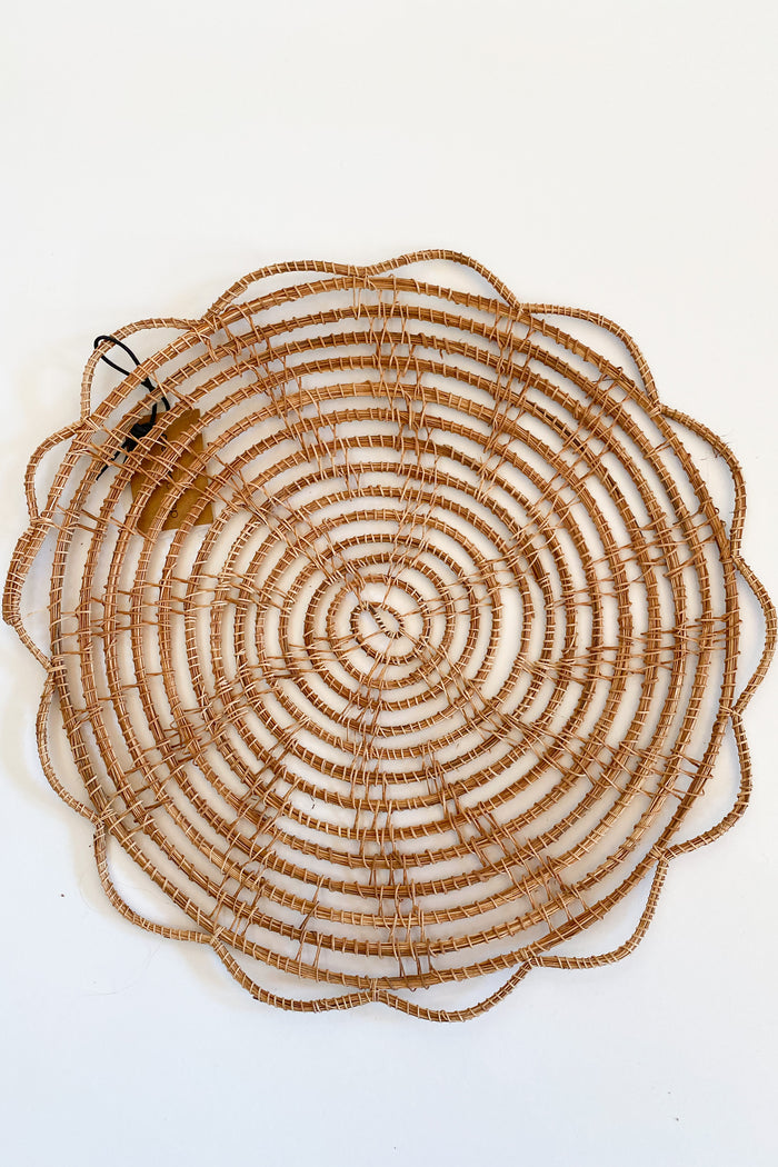mode, woven palms placemat