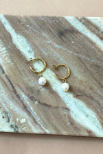 mode, eleanor pearl hoops