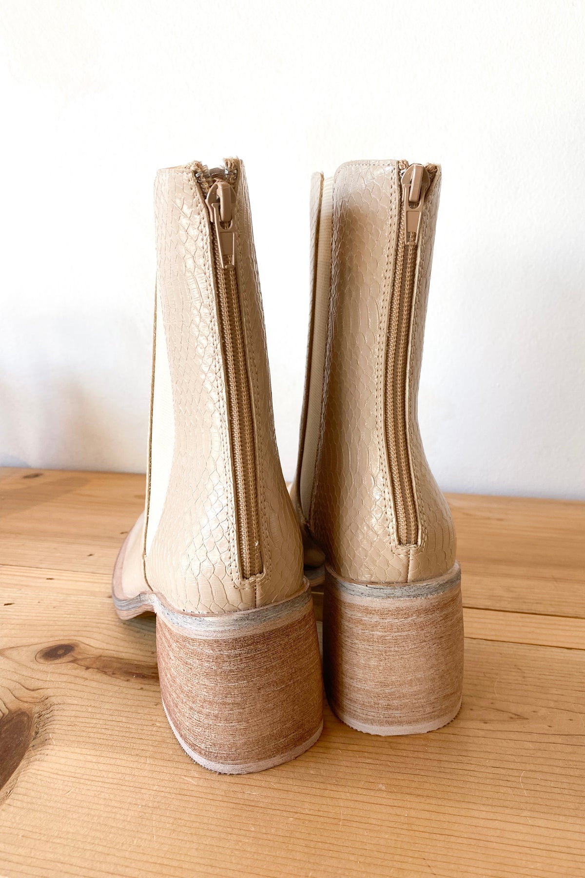 mode, the olivia boot