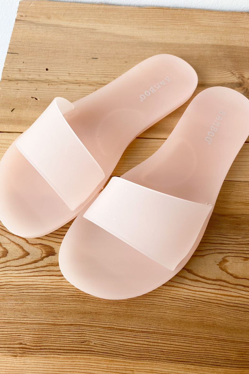 mode, take my heart sandal