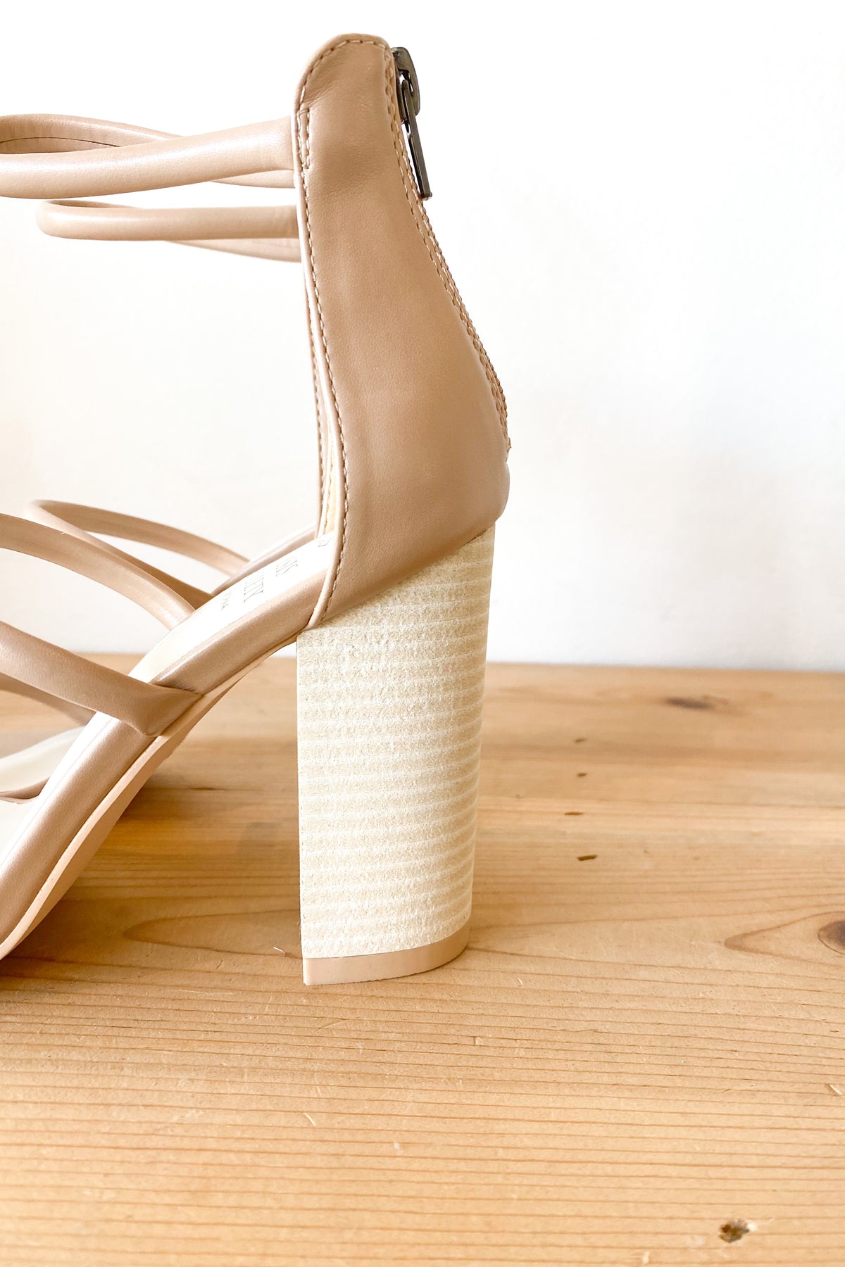 mode, the taylor heel