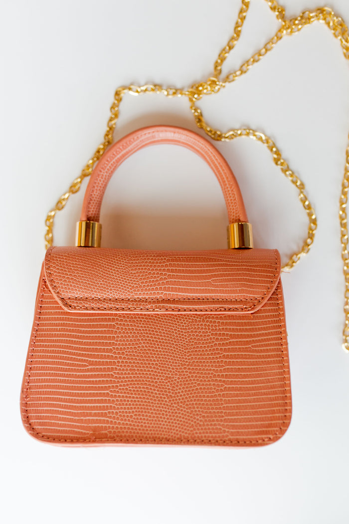 mode, lip gloss kisses bag