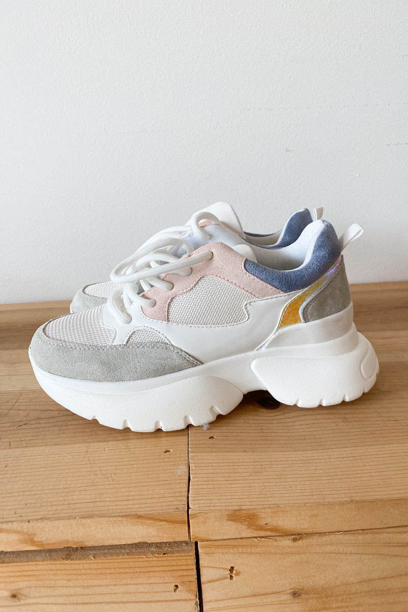 mode, color box sneaker