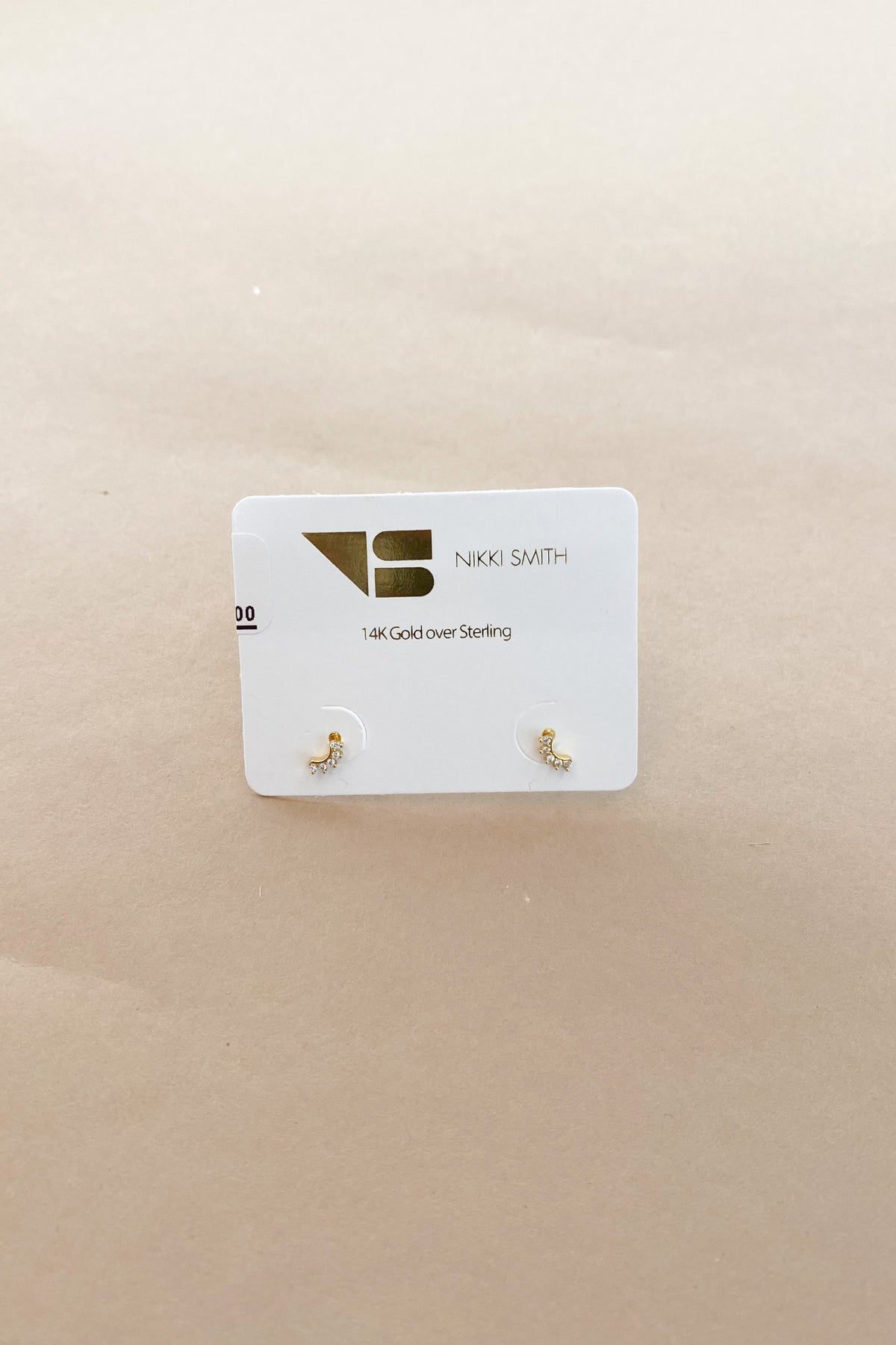 mode, wink gold studs
