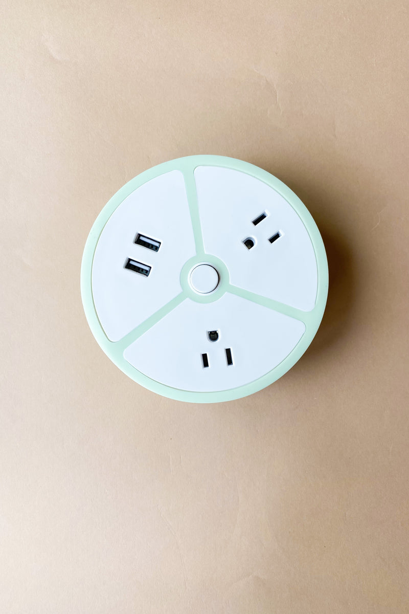 mode, outlet + usb charging station