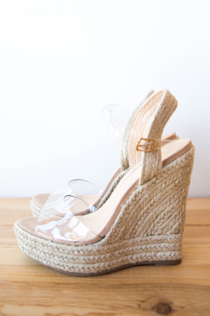 mode, clear as day wedges