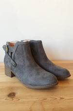 mode, heart warming bootie
