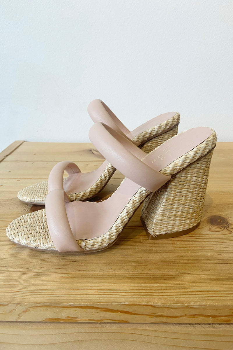 mode, gardenia heel