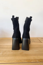 mode, Deya suede ankle boots