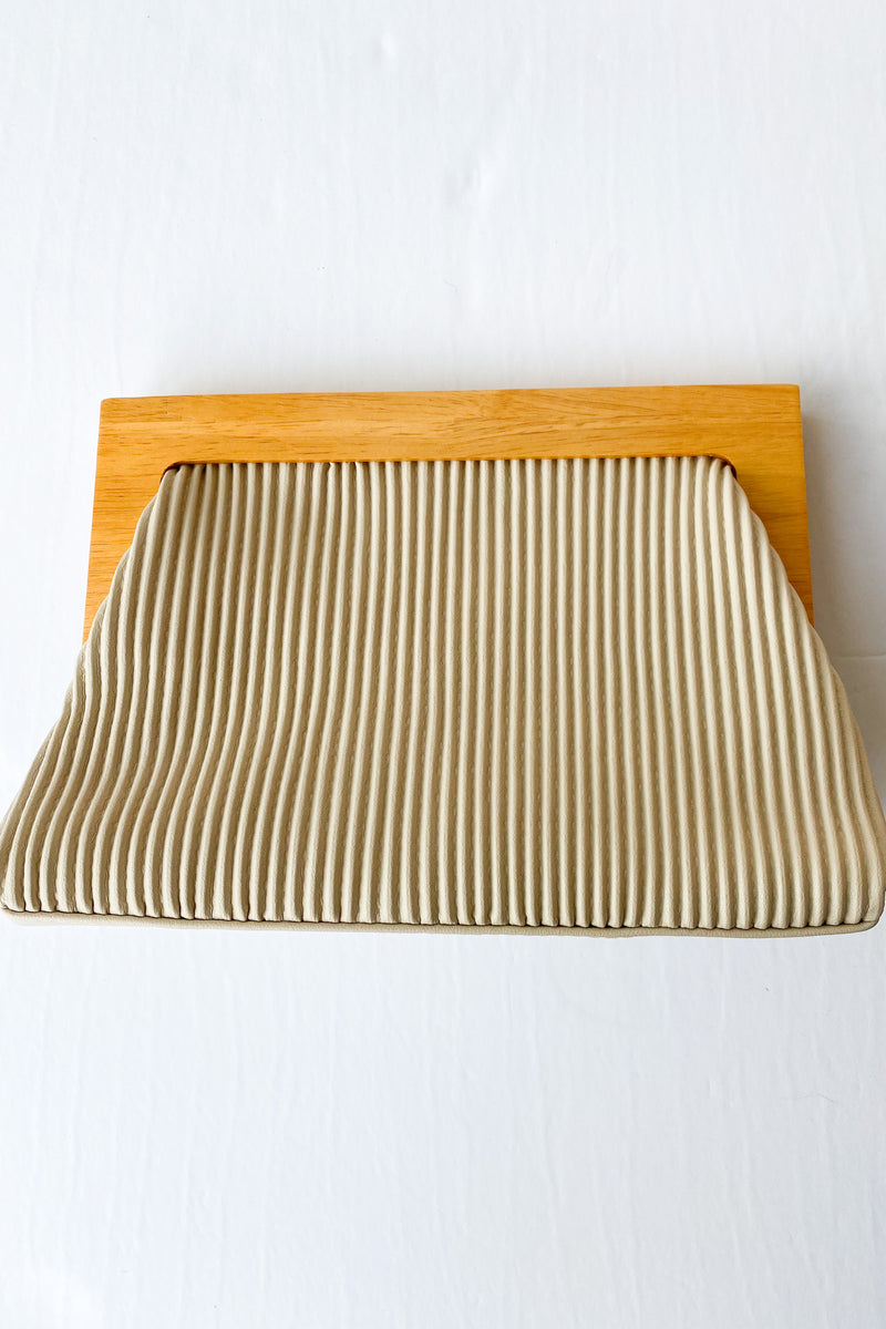 mode, delta clutch ivory