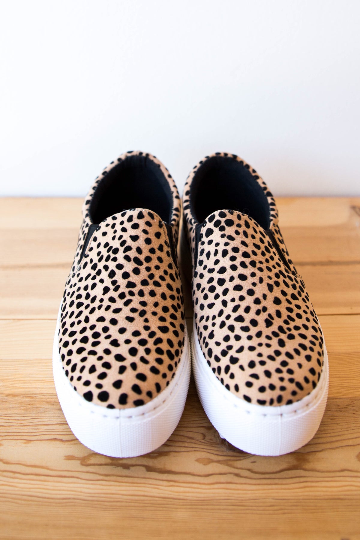 mode, platform tenny