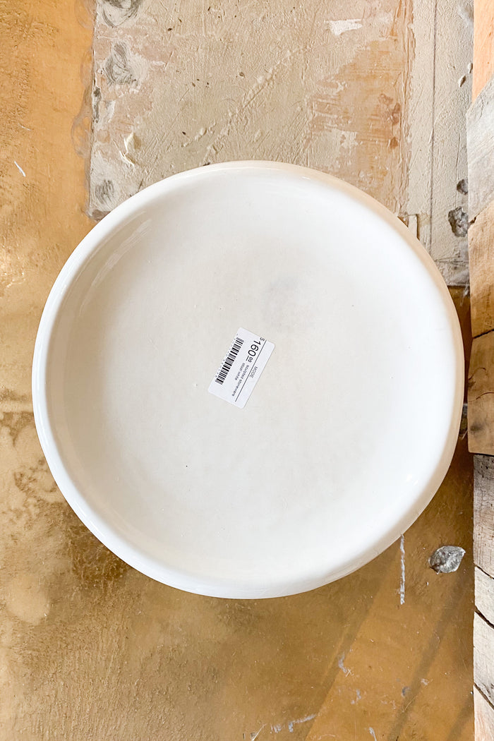 mode, sculpted stoneware stool white