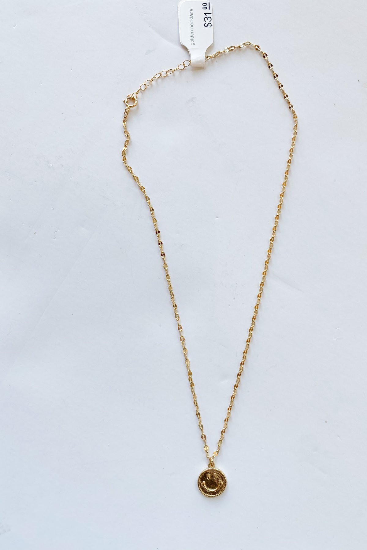 mode, golden necklace
