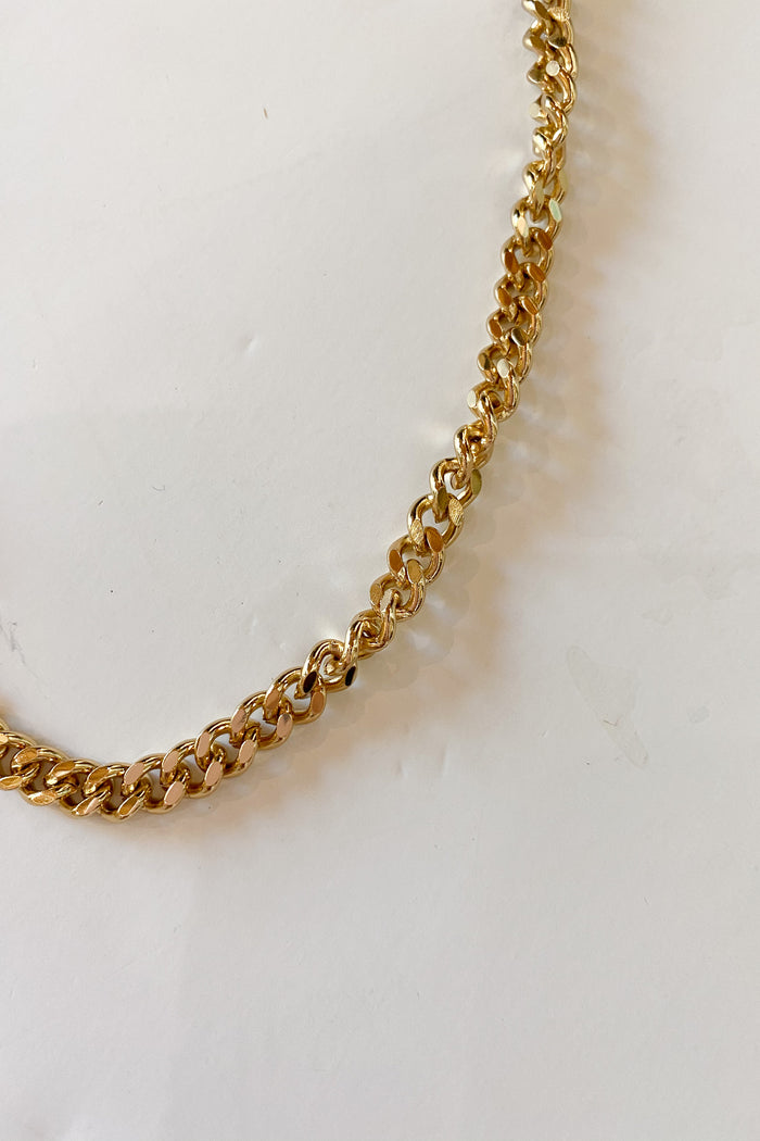 mode, elliot chain necklace