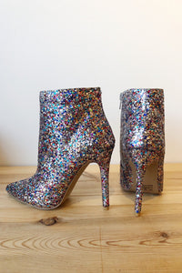 mode, shine bright glitter bootie