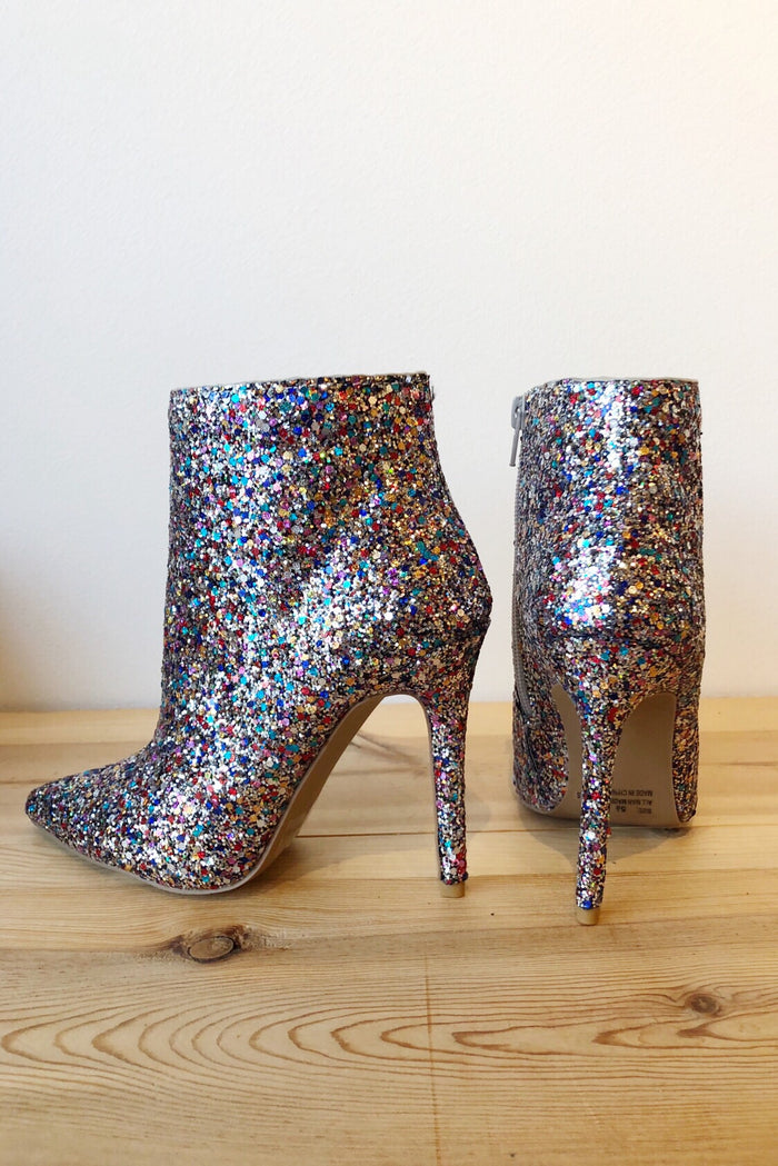 mode, shine bright glitter bootie