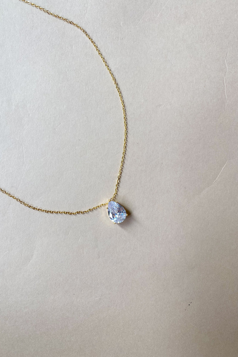 mode, heirloom teardrop necklace
