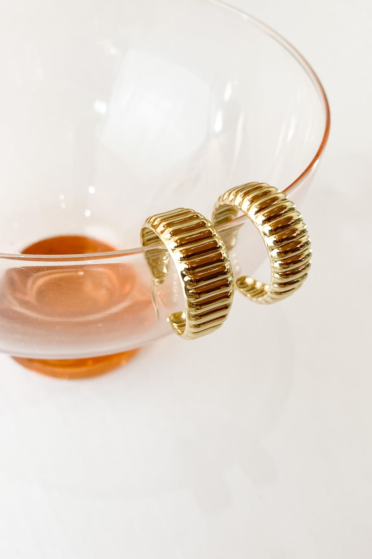 mode, cleo medium hoops