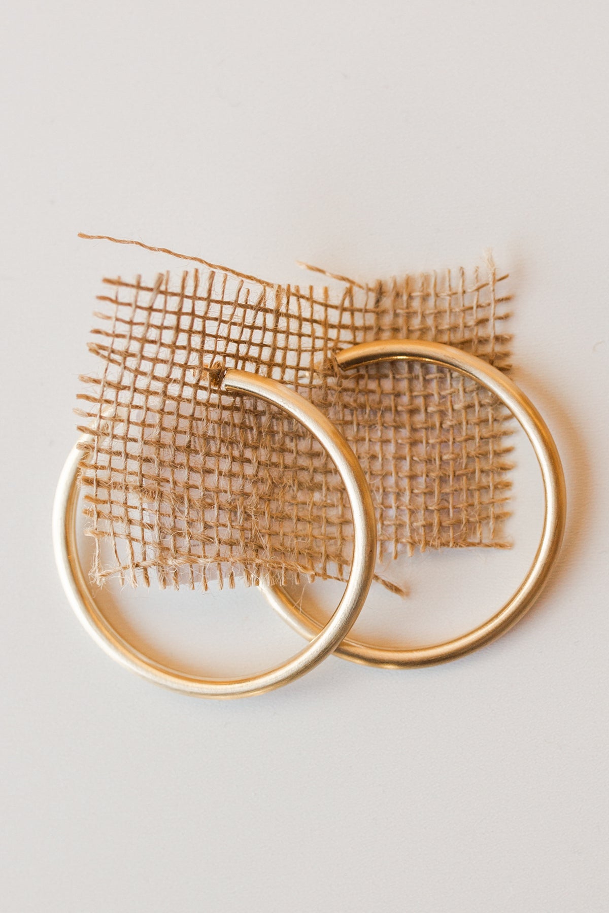 mode, sweet honey matte gold hoop