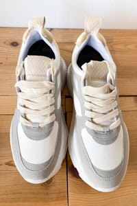 mode, leia sneakers