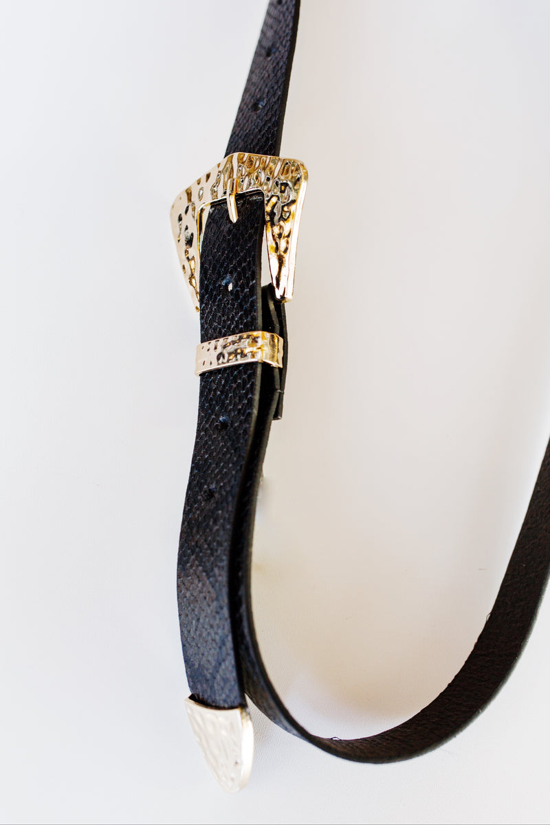 mode, hammered buckle belt