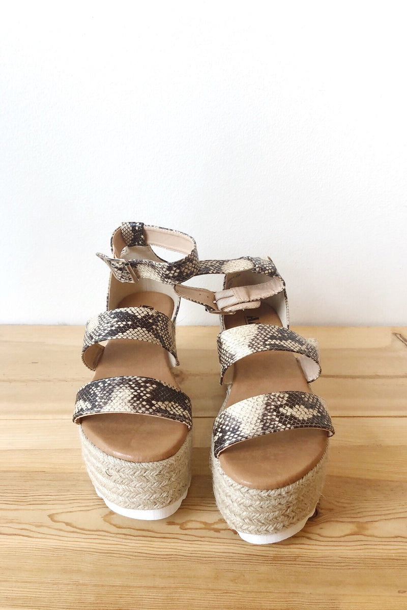 mode, walking on sunshine flatform