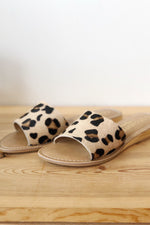 mode, slide up next to me sandal
