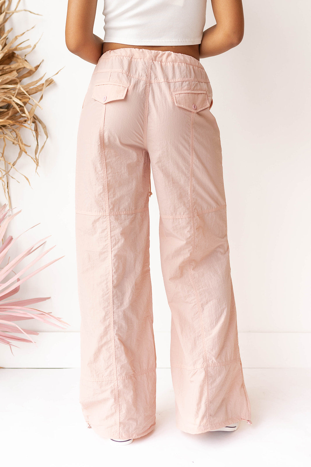 mode, work to play cargo pants