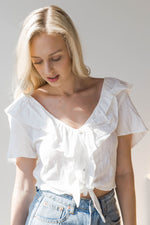 mode, frilled crop blouse