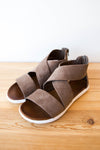 mode, take a step back sandal