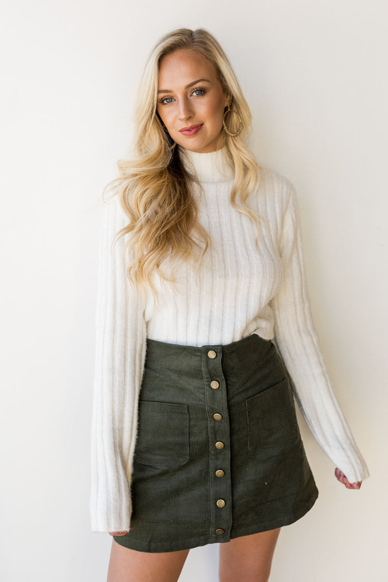 mode, fuzzy fitted crop sweater