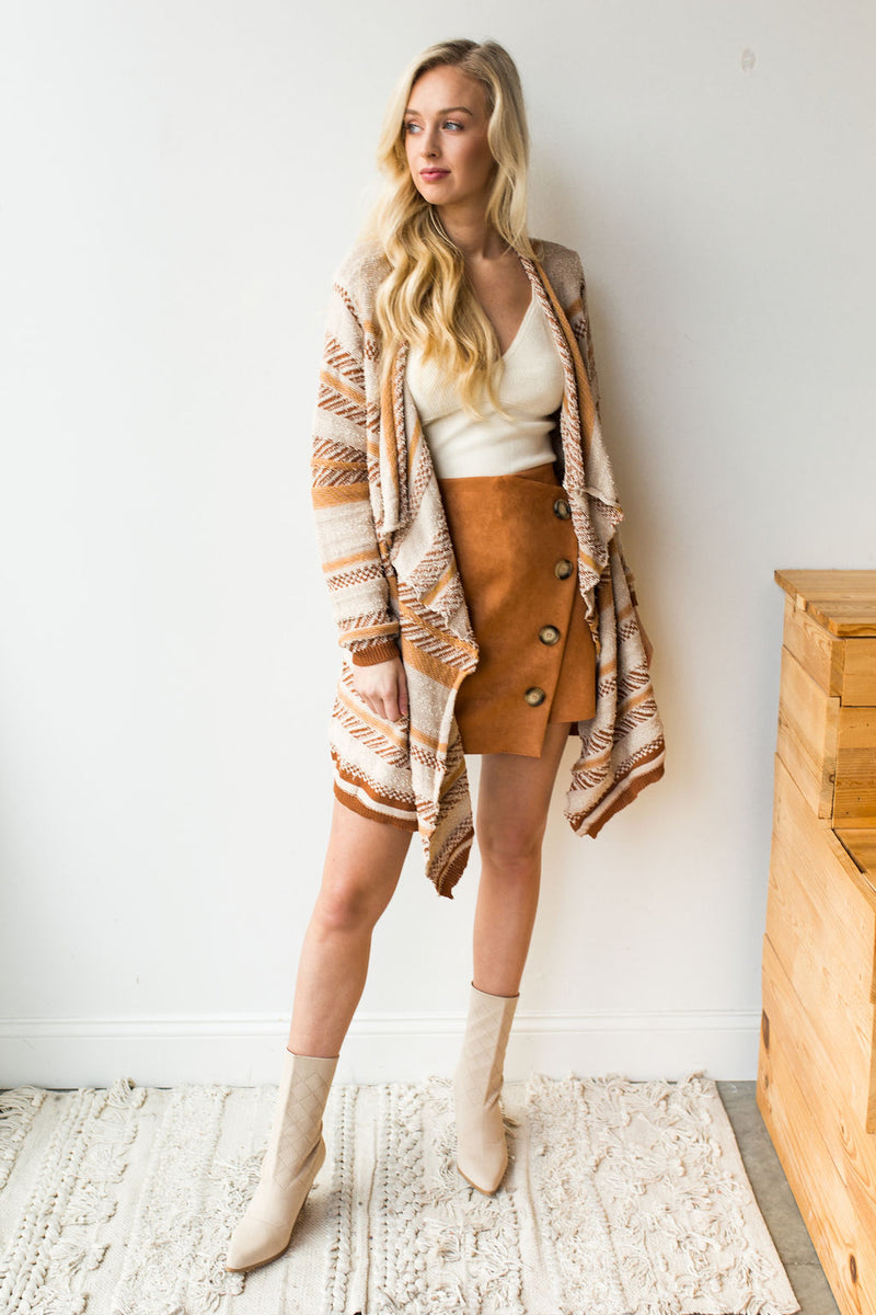 mode, weight's lifted open cardi