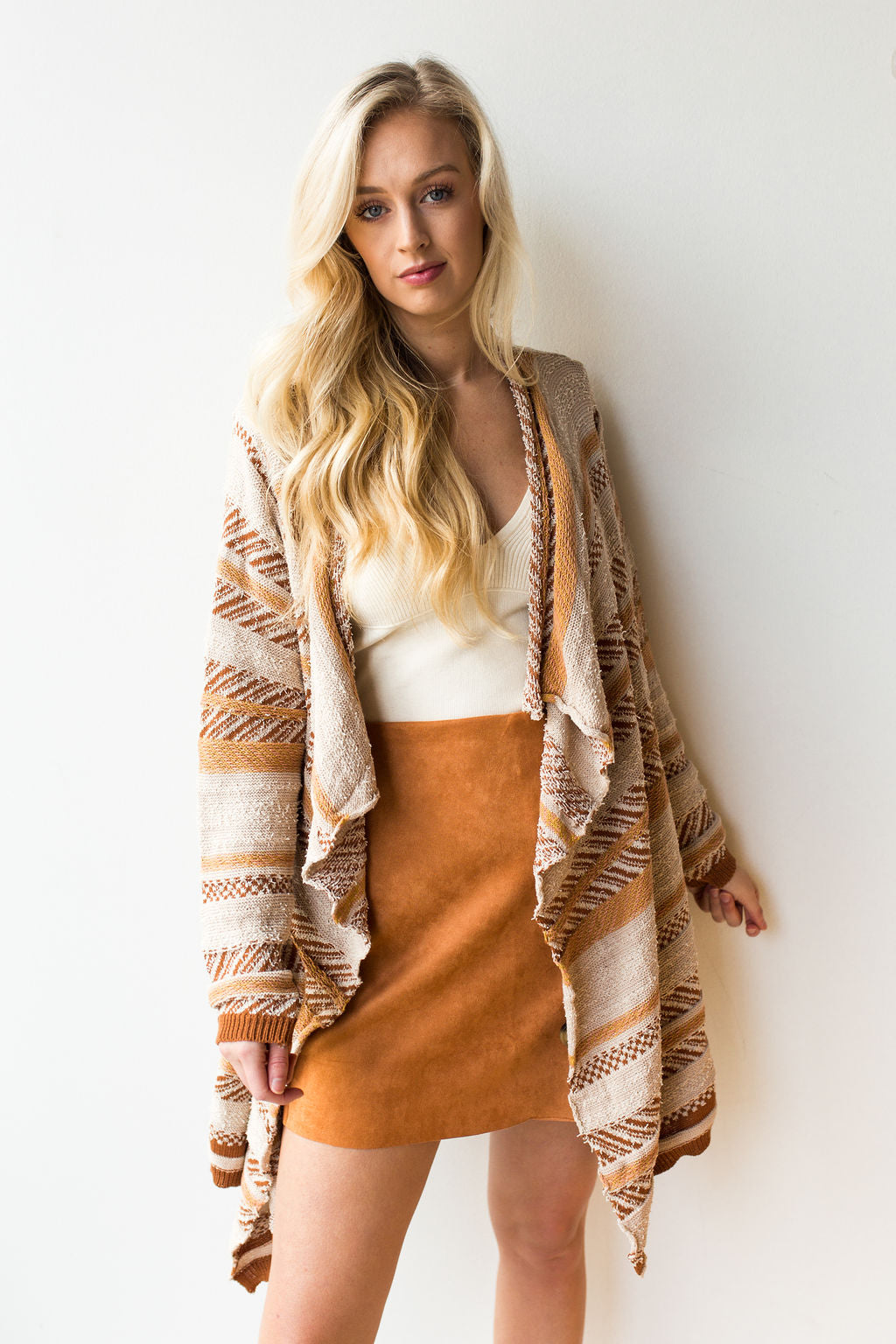 mode, deep v sweater cami